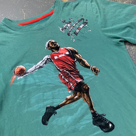 Nike Lebron James Shirt 589457-333 Dri-Fit Small 23 6 - Picture 3 of 8